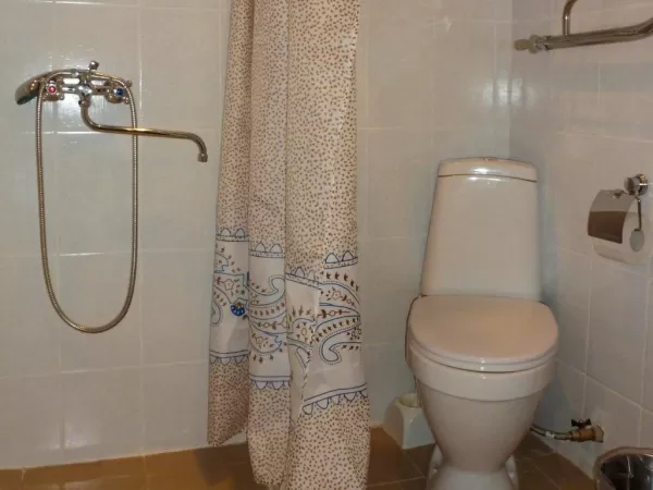 Одноместный номер 1 категории в 8 корпусе в санатории Металлург в городе Ессентуки - фотография