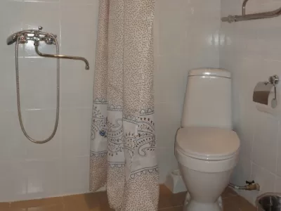 Одноместный номер 1 категории в 8 корпусе в санатории Металлург в городе Ессентуки - фотография