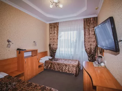 Двухместный номер 1 категории в 8 корпусе в санатории Металлург в городе Ессентуки - фотография