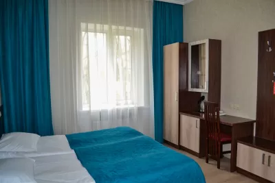 Одноместный номер 1 категории в 1 корпусе в санатории Металлург в городе Ессентуки - фотография